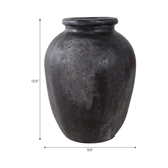 12x9-terracotta-vase-black-8