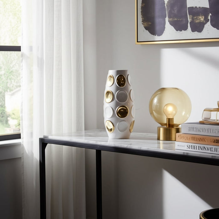 13-circle-embossed-vase-white-gold-10