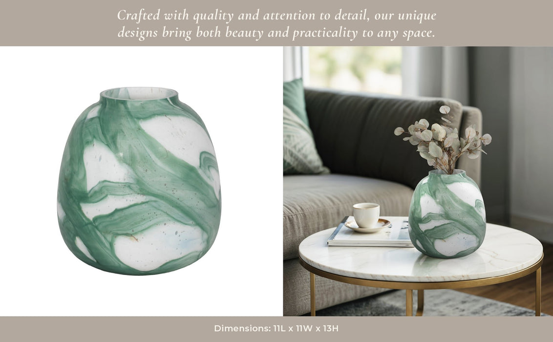 13-ebb-flow-vase-green-clear-11