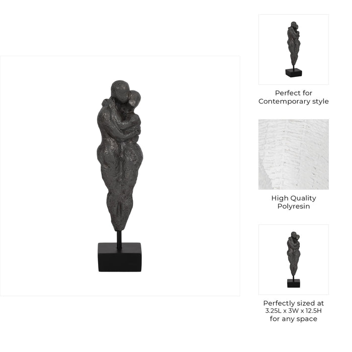 13-hugging-couple-black-10