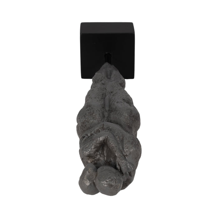 13-hugging-couple-black-7