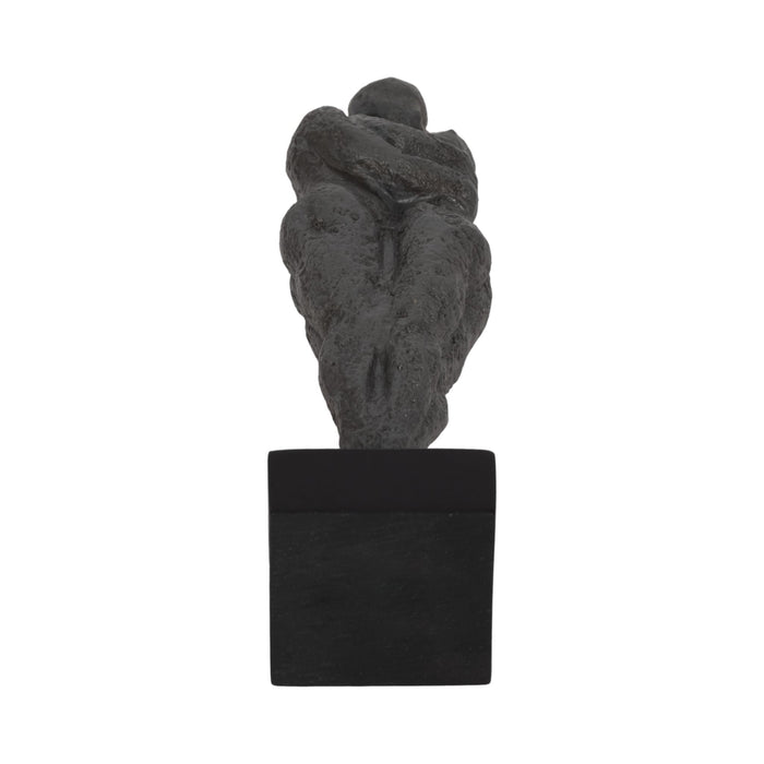 13-hugging-couple-black-8