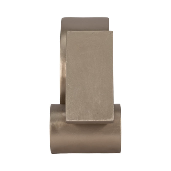 13-stacked-shapes-sculpture-champagne-4