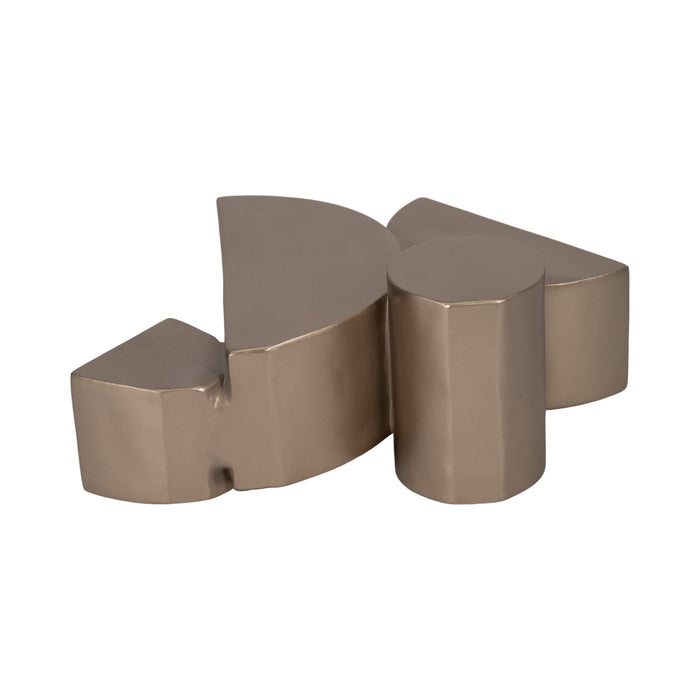 13-stacked-shapes-sculpture-champagne-7