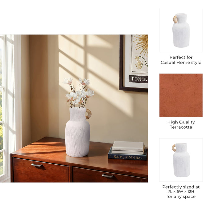 13-textured-terracotta-vase-w-rattan-handle-wht-9