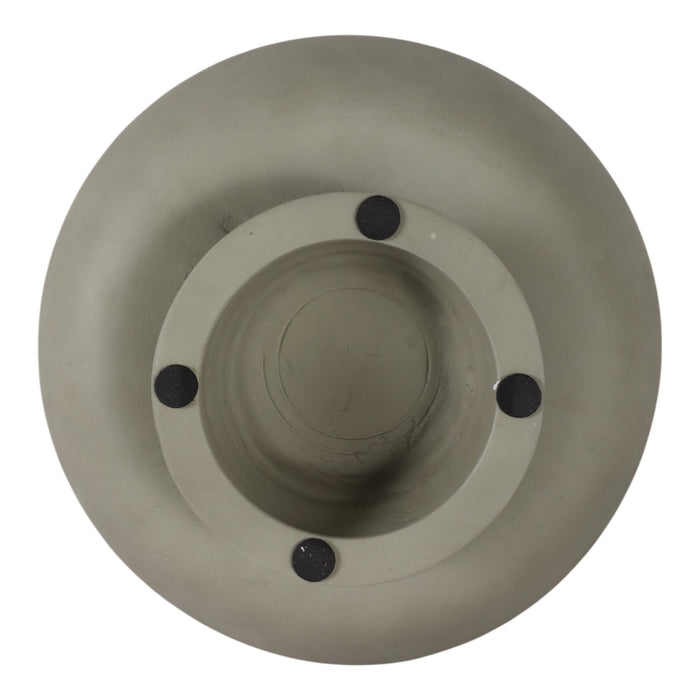 13x5-terracotta-bowl-on-pedestal-sage-green-7