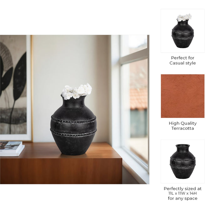 14-traditional-terracotta-vase-black-9