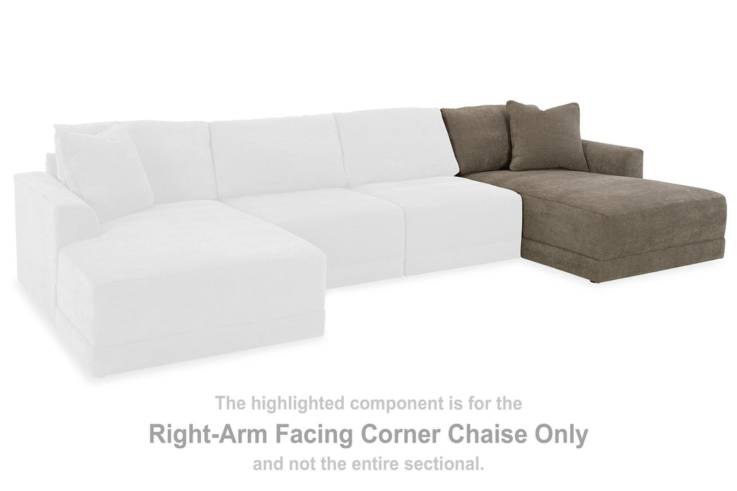 Raeanna Sectional with Chaise