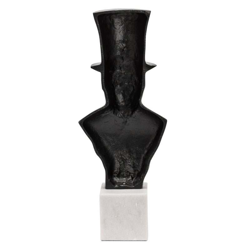 15-man-with-hat-black-3