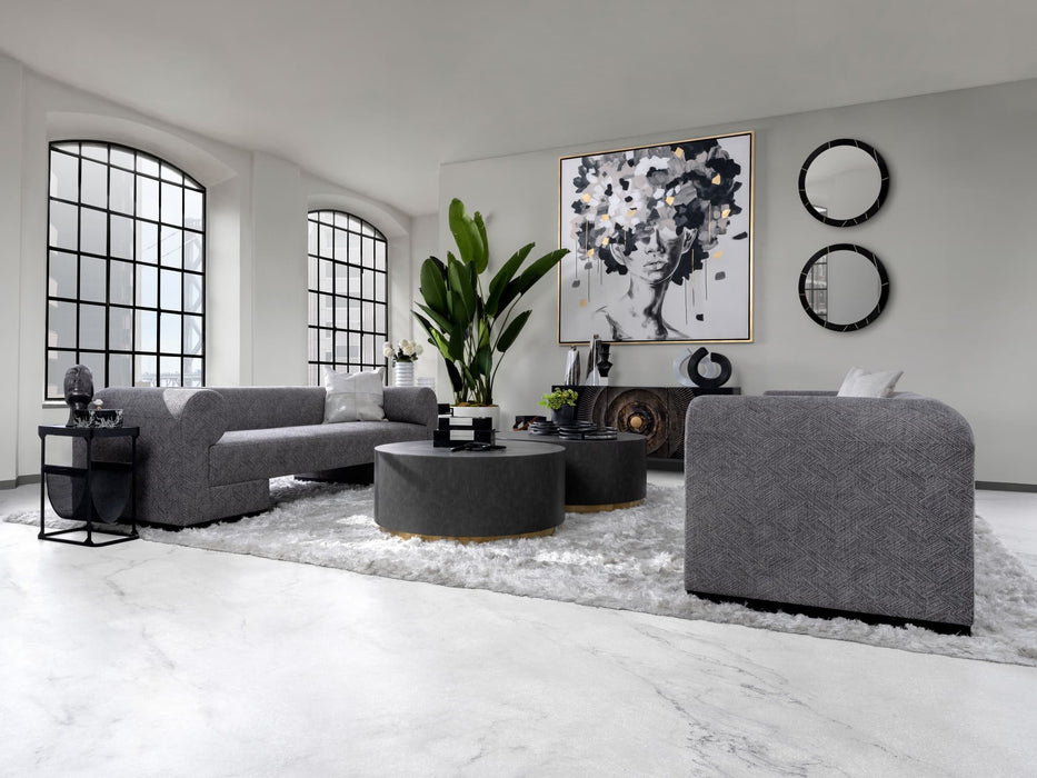 15-man-with-hat-black-7