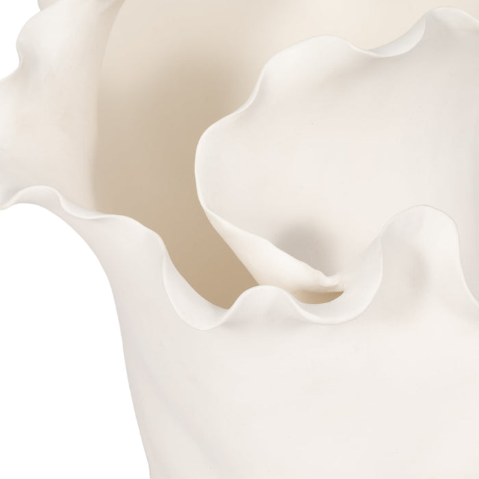 15x11-handmade-flutter-vase-white-6