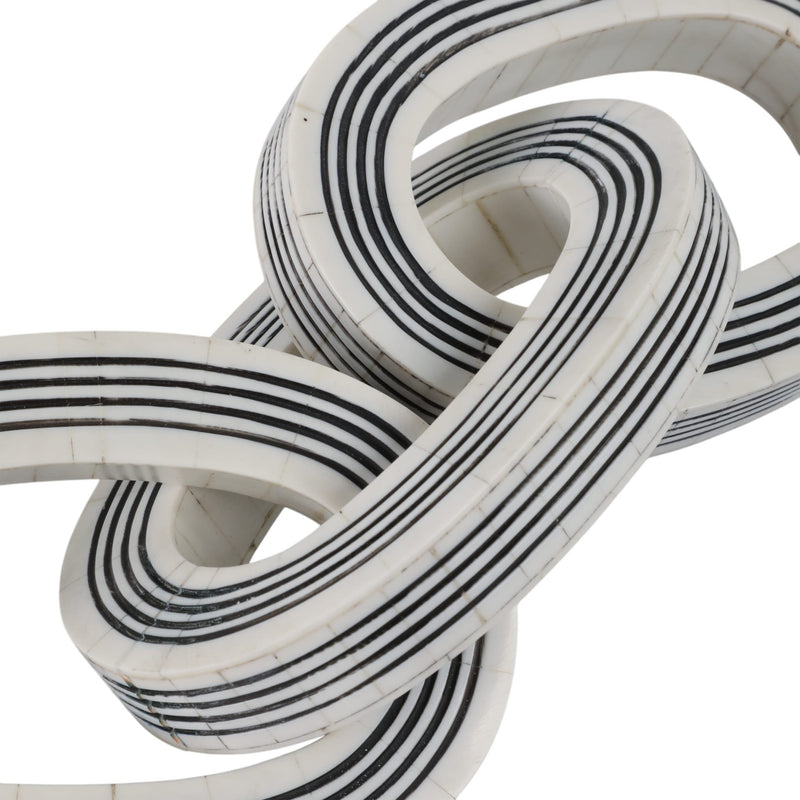 15x5-3-link-resin-chain-with-lines-white-black-5