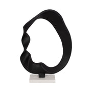 16-twisted-sculpture-on-marble-base-black-white-1