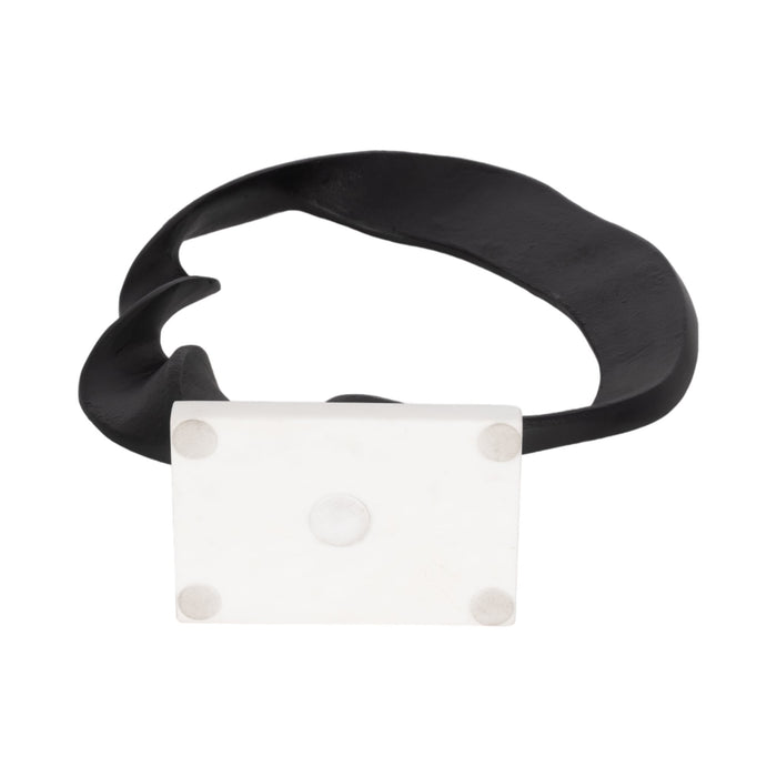 16-twisted-sculpture-on-marble-base-black-white-6