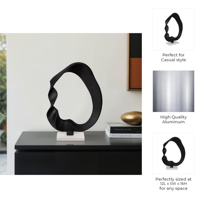 16-twisted-sculpture-on-marble-base-black-white-8