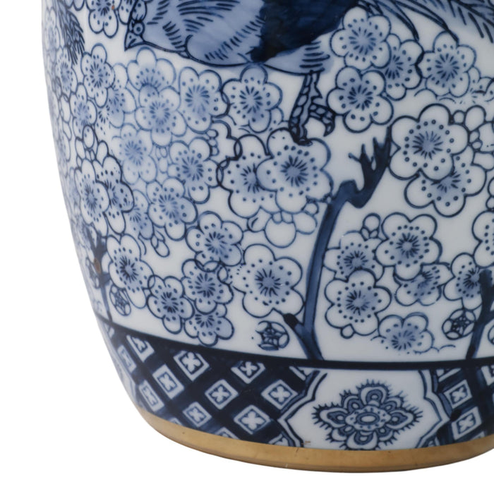 18-chinoiserie-table-lamp-gold-trim-white-blue-5