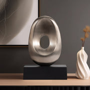 18-metal-oval-sculpture-slvr-blk-10