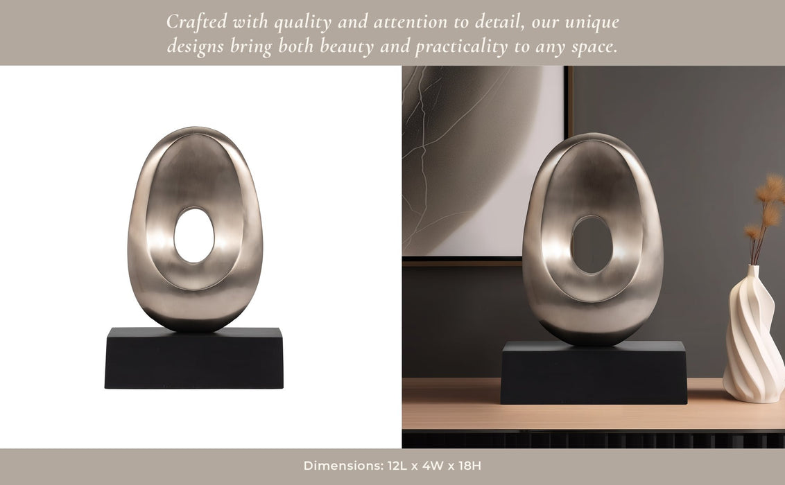 18-metal-oval-sculpture-slvr-blk-11