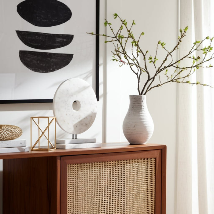 18x16-marble-disc-on-stand-white-12