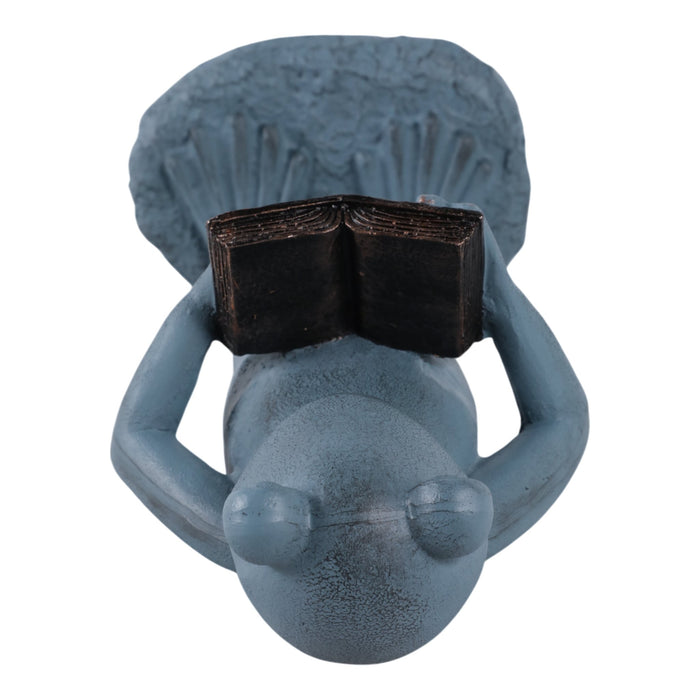 18x7-standing-frog-reading-a-book-grey-6