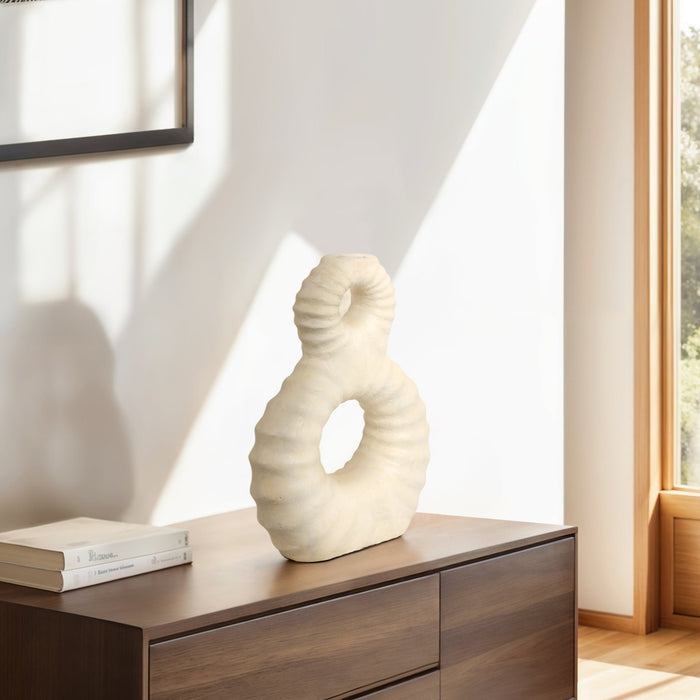 19-ridged-eight-shape-terracotta-vase-ivory-10