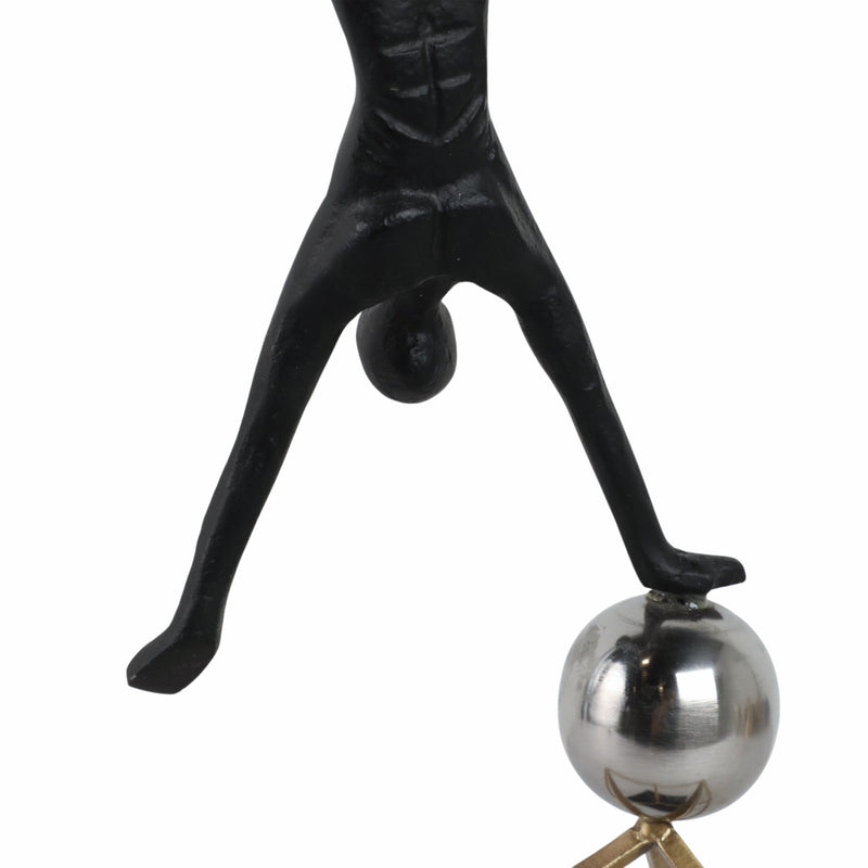 19x7-gymnast-on-ball-cube-multi-5