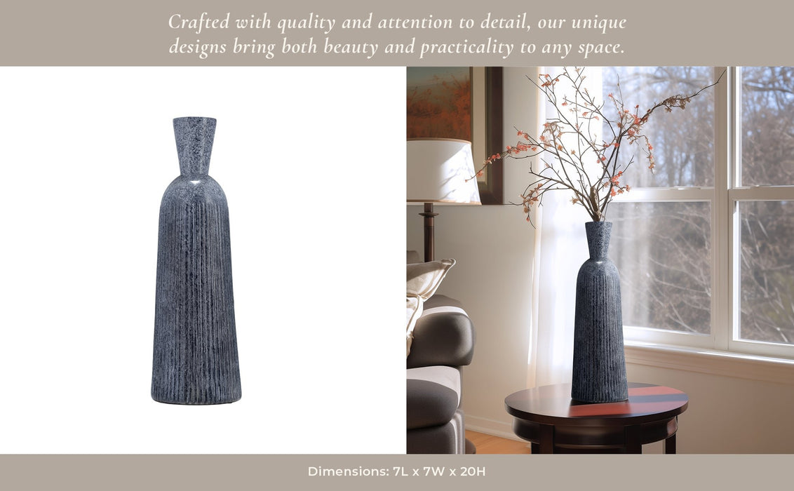 20-grooved-glass-vase-blue-11