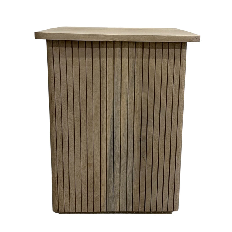 20-square-ribbed-accent-table-natural-1
