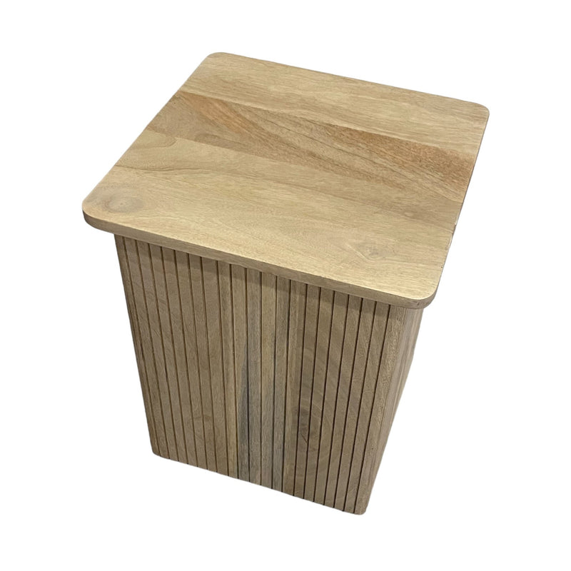 20-square-ribbed-accent-table-natural-3