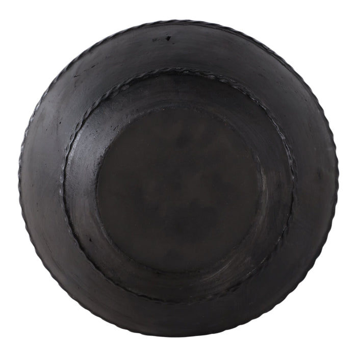 20x18-traditional-terracotta-vase-black-7