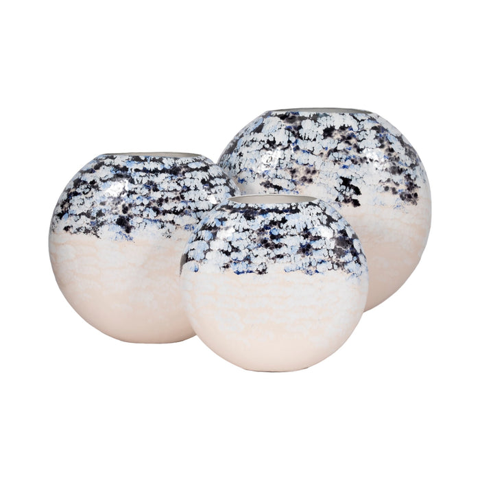 21-round-metal-vase-arctic-finish-white-blue-8