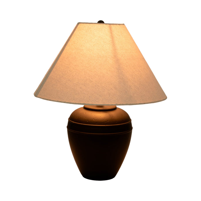 21-textured-table-lamp-tapered-shade-black-white-2
