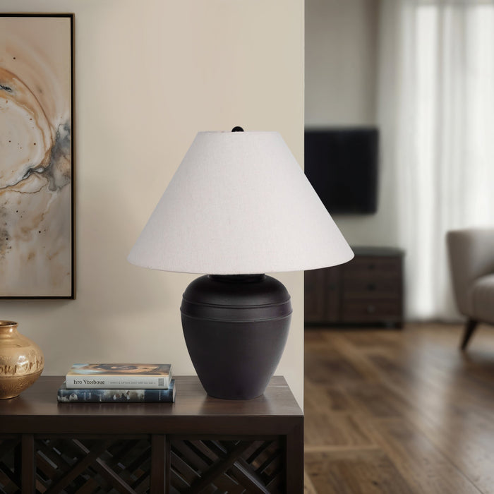 21-textured-table-lamp-tapered-shade-black-white-7