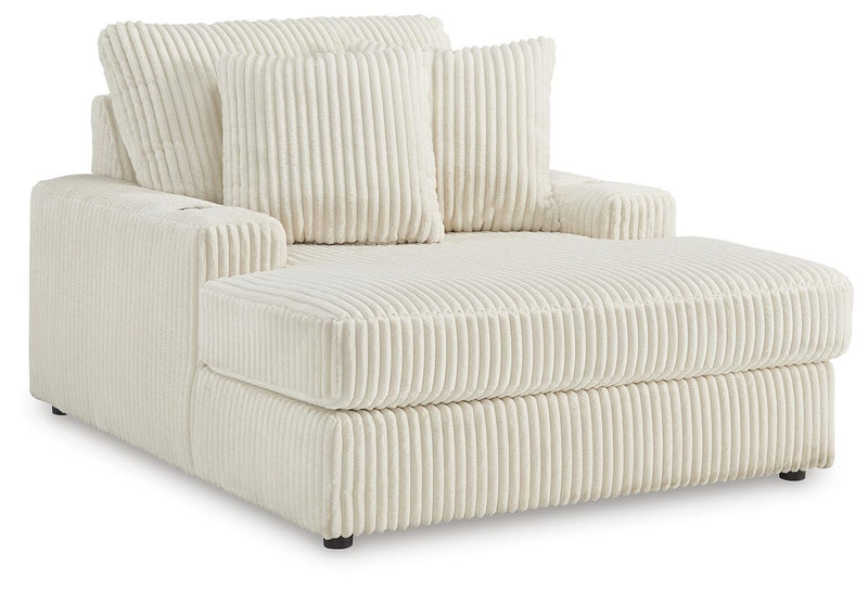lindyn-chaise-1