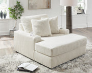 lindyn-chaise-7