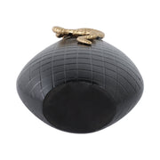 21x11-curved-snake-on-vase-black-gold-7
