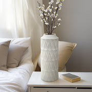 22-h-teardrop-vase-white-10
