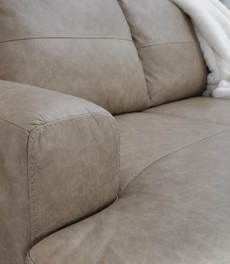 amuleto-2-piece-sectional-with-chaise-3