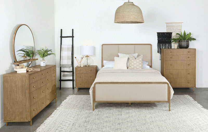 Arini Panel Bed