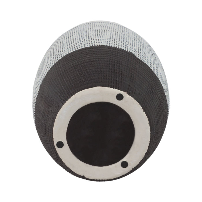 22x9-textured-bottom-vase-grey-7