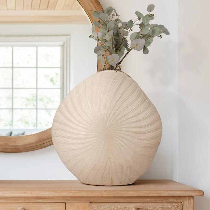 23-white-sand-shell-vase-white-10