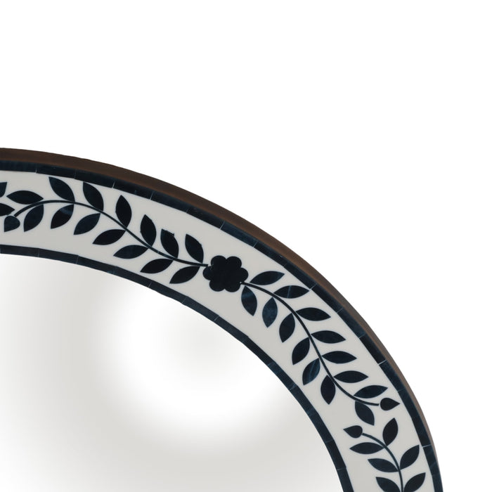 24-blue-petals-resin-frame-mirror-white-blue-5