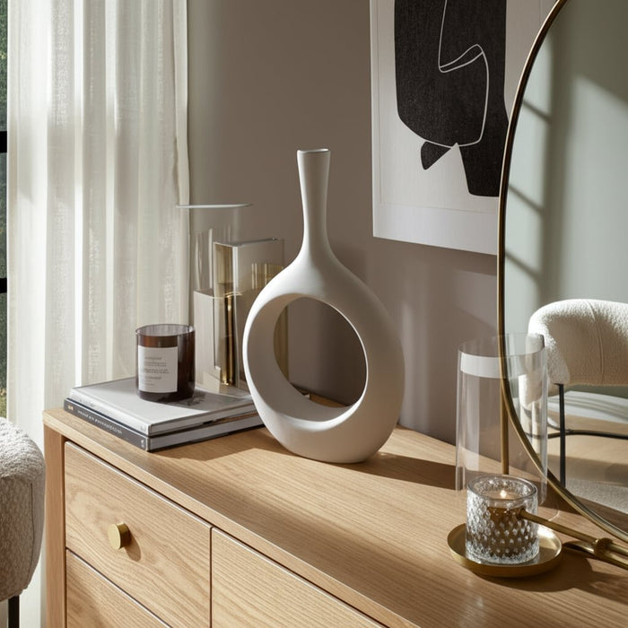 24-rough-texture-round-cut-out-vase-white-10