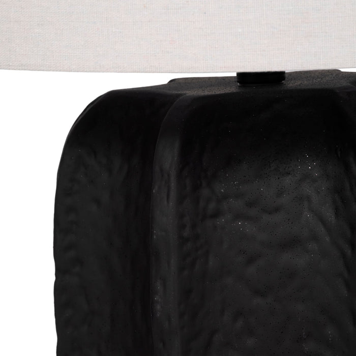24-textured-jagged-table-lamp-black-white-4