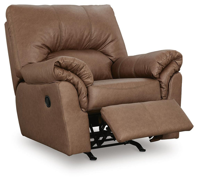 willowbend-sofa-loveseat-and-recliner-3