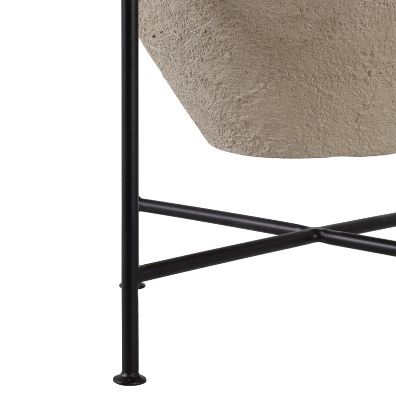 27x18-terracotta-pot-in-metal-stand-ivory-black-5