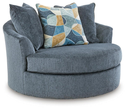 maxon-place-oversized-chair-and-ottoman-2