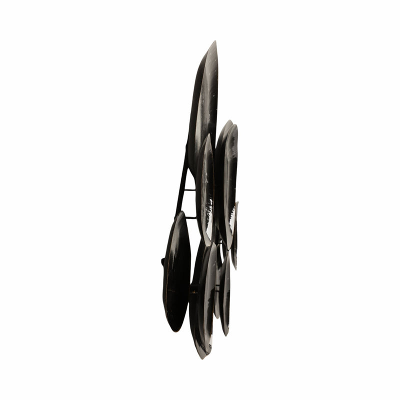36-gold-rimmed-discs-metal-wall-decor-black-gold-3