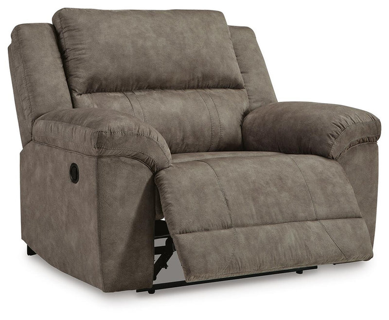 laresview-reclining-sofa-and-oversized-recliner-4