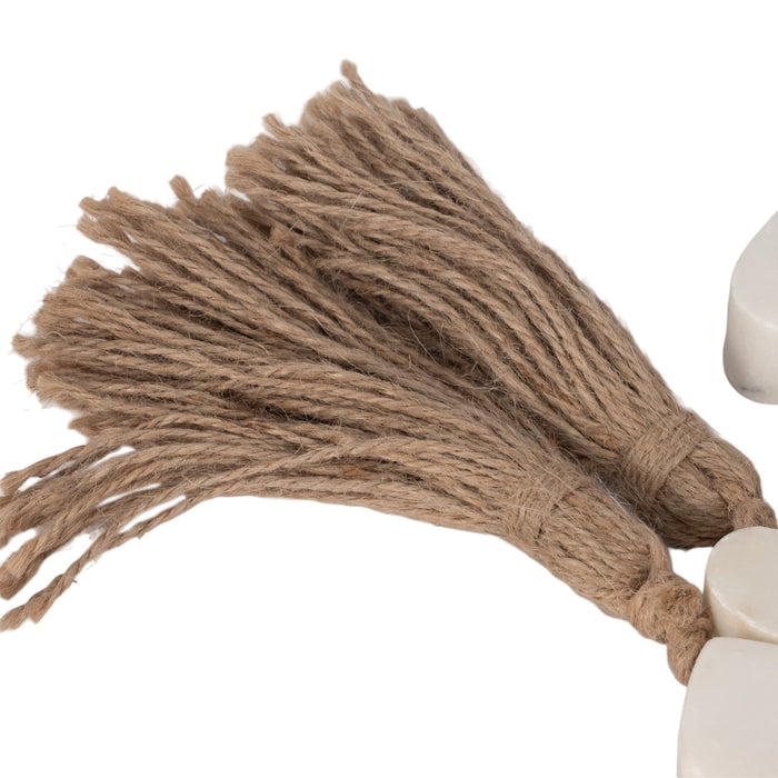 38-marble-hearts-garland-white-4